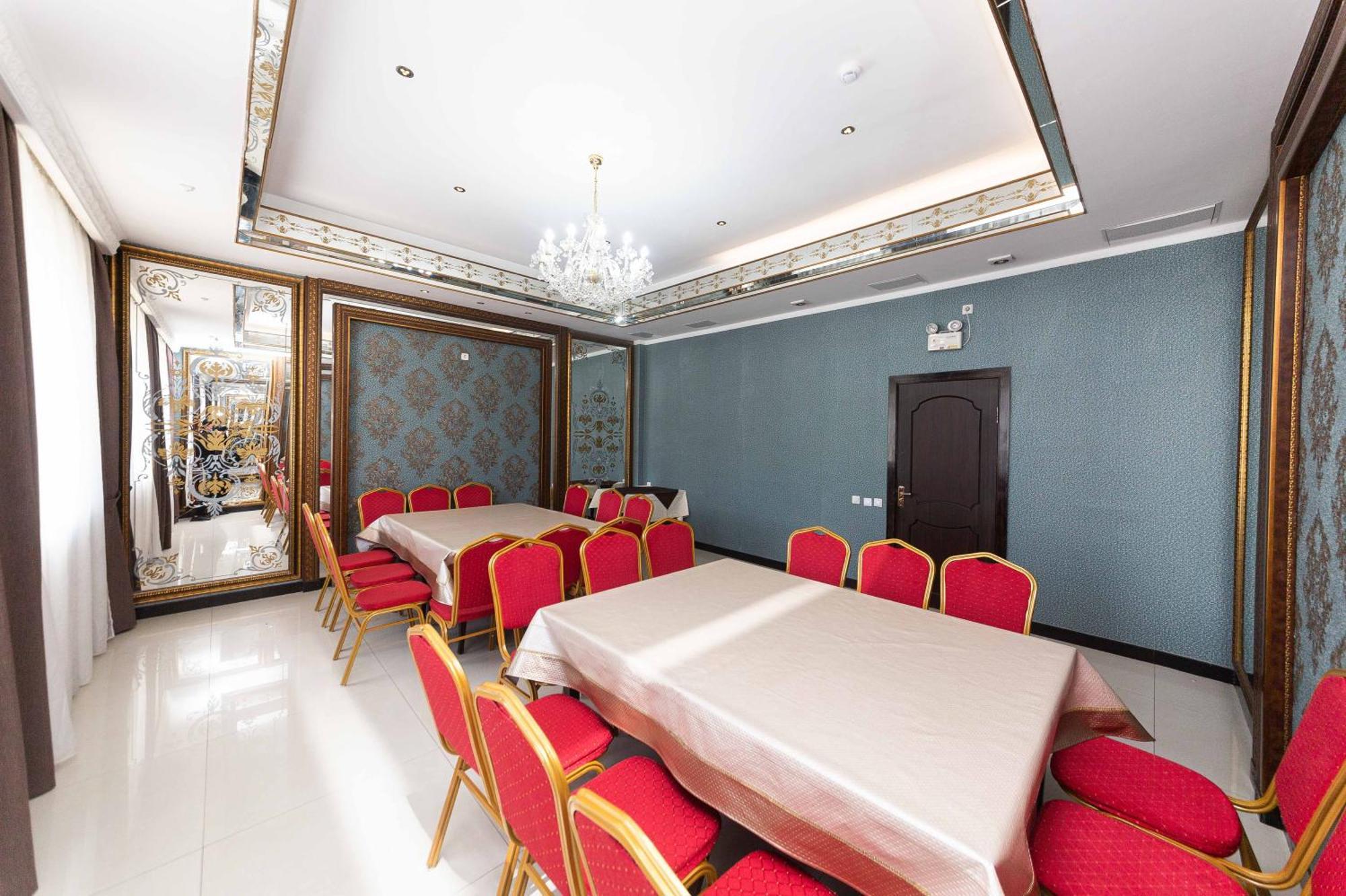 Hotel O Azamat Astana Exterior foto