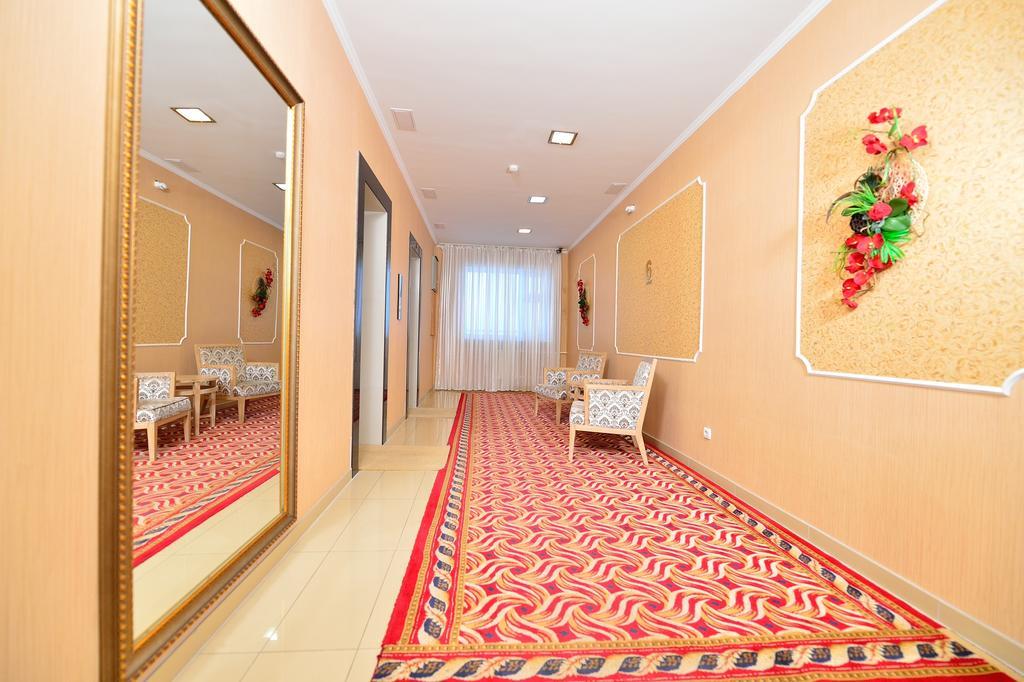 Hotel O Azamat Astana Exterior foto